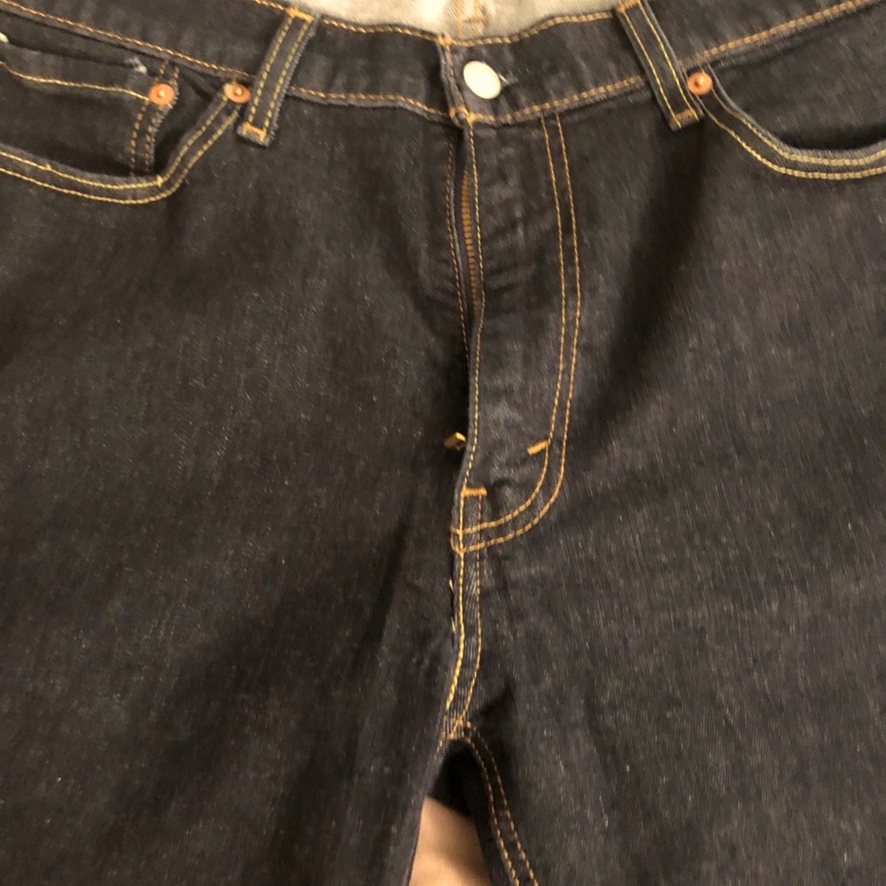 Levi’s 531 athletic slim fit.